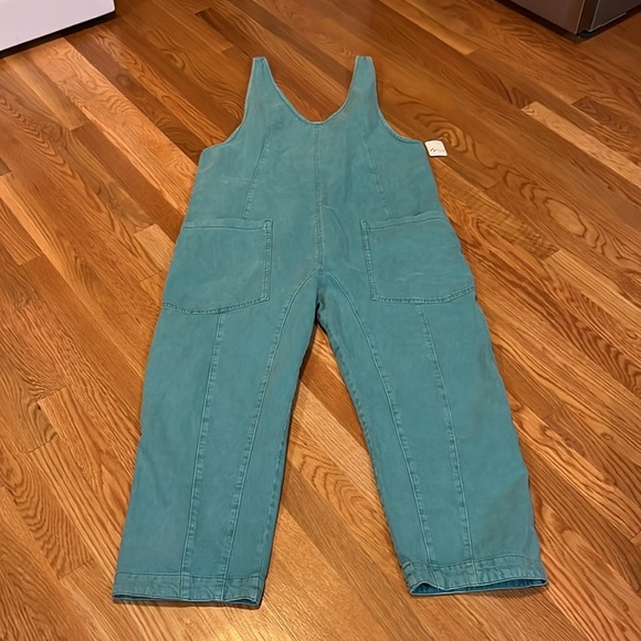 Free People High Roller Turquoise Denim Jumpsuit Size Large NWT - Picture 4 of 14
